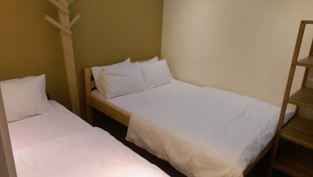 ゲストハウス Nuts Hotel 九龍