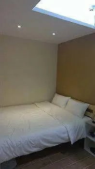 Nuts Hotel 九龍 ゲストハウス